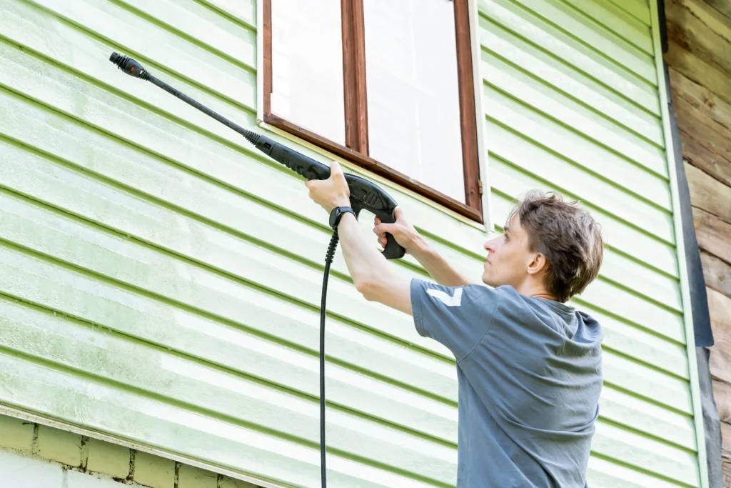 Vinyl Siding Cleaning Prep